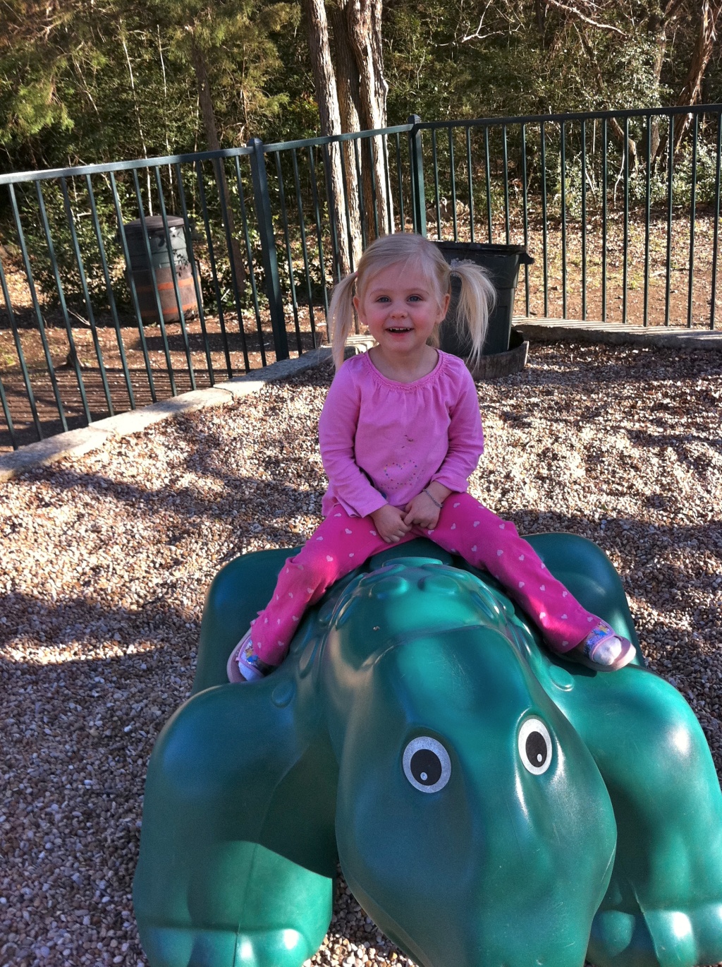 2011-03-02-Sydney at the Park-01.jpg